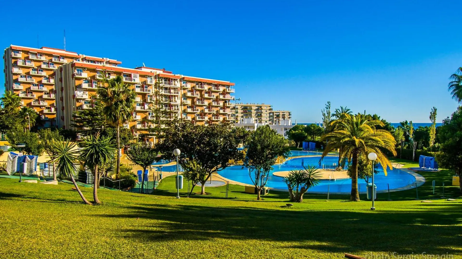 شقة 4 Jupiter Estudio- Vista A La Piscina - Playa A 700 Metros بينالماذينا